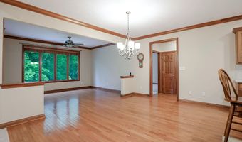 4380 Nottinghill Dr, Avon, IN 46123