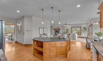 1548 N 800 Rd, Baldwin City, KS 66006