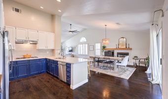 2027 Shadow Brook Way, Henderson, NV 89074
