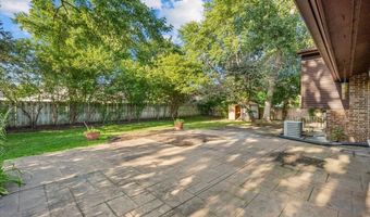 602 E Hackberry Dr, Arlington Heights, IL 60004