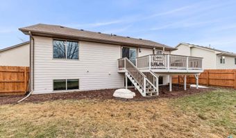 3421 S Moonflower Ave, Sioux Falls, SD 57110