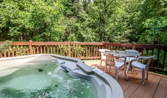 48 Pleasant Rise Ext, Brookfield, CT 06804