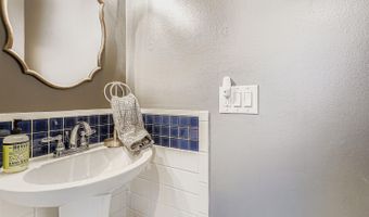 1997 S Peoria St, Aurora, CO 80014