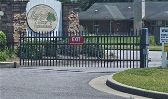 401 Barry McCaffrey Blvd E2, Hinesville, GA 31313