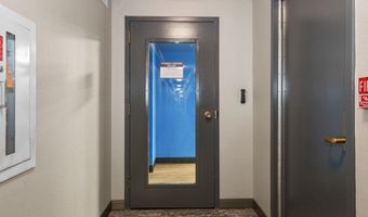 7111 WOODMONT Ave 108, Bethesda, MD 20815