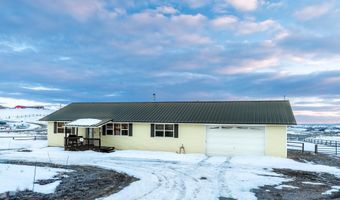 7 S SIOUX Trl, Boulder, WY 82923