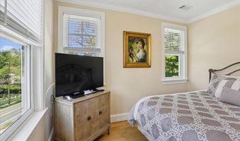 7800 RADNOR Rd, Bethesda, MD 20817