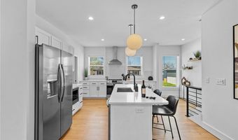 619 SW C St, Bentonville, AR 72712
