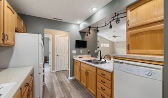 1706 Kingwood Ct, Ashland, OH 44805