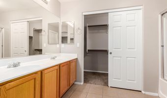 22394 W DESERT BLOOM St W, Buckeye, AZ 85326