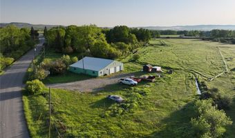 21 Old Boulder Rd, Big Timber, MT 59011