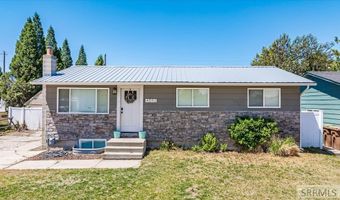 4593 Sawtooth St, Chubbuck, ID 83202
