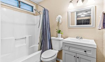 4806 IIWI Rd, Kapaa, HI 96746