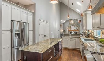 723 E 35th St, Charlotte, NC 28205