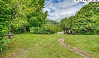 25 Reuben Wooten Rd, Banner Elk, NC 28604