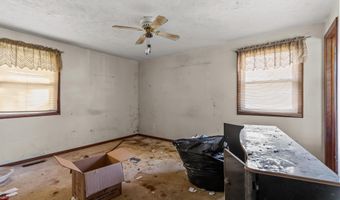 2227 Tartan Rd, Anderson, IN 46012