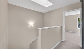 5825 E Creekside Ave 8, Orange, CA 92869