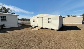 537 Mcpherson Dr, Alford, FL 32420