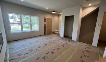 2813 Crinkle Root Dr, Fitchburg, WI 53711