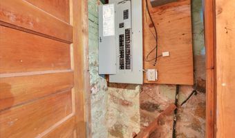 35 Broadview St, Bristol, CT 06010