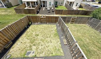 25795 CLAIRMONT MANOR Sq, Aldie, VA 20105