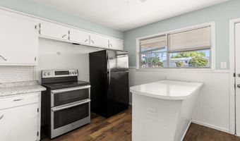 200 NE 5th St, Andrews, TX 79714