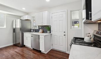 4224 SOUTHERN Ave SE, Washington, DC 20019