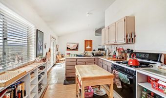 50 Cuatro Ruedas, Carson, NM 87517