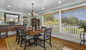 1099 Campbell Dr, Biloxi, MS 39532