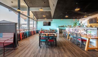 215 SE 10TH St, Bandon, OR 97411