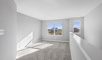 4246 Hayden Valley Dr, Bargersville, IN 46106