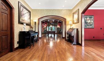 584 Southgate Dr, Camden, SC 29020