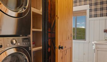 1802 DUSTY Trl, Auburn, WY 83111