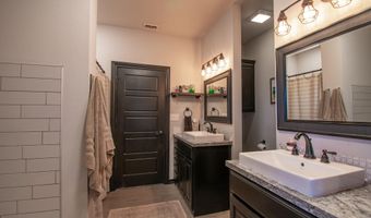 1005 Buffalo Ct, Abernathy, TX 79311