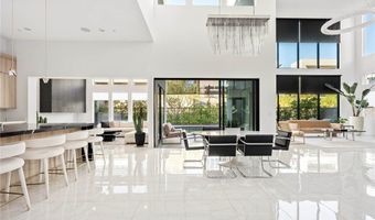 10752 PATINA HILLS Ct, Las Vegas, NV 89135