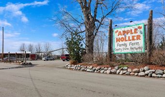 7039 OAKMONT Rd, Mt. Pleasant, WI 53403