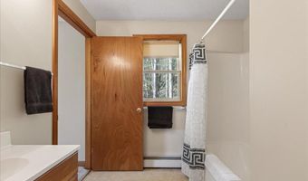 571 Crooked Rd, Bar Harbor, ME 04609
