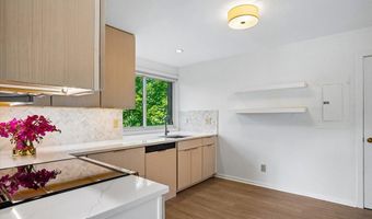 8 SPA CREEK Lndg 8A2, Annapolis, MD 21403