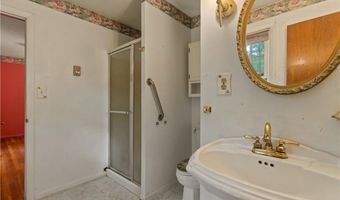 100 Stony Ln, Exeter, RI 02882