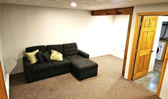 12 Birdie Ct, Coventry, RI 02816