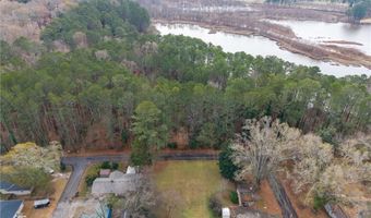 4120 S Lakeshore Dr, Acworth, GA 30101