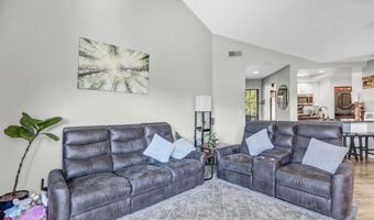 3049 Golden Oak Way, Spring Valley, CA 91978