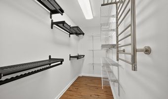 5300 COLUMBIA Pike 701, Arlington, VA 22204