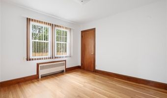 177 Midwood St, Cranston, RI 02910