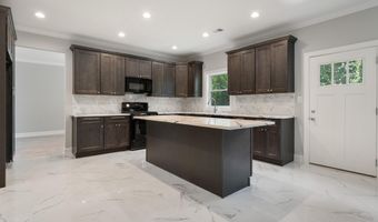 605 BAY Blvd, Bayville, NJ 08721