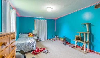 1402 Southview Ln, Albert Lea, MN 56007