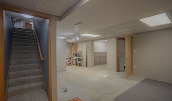 804 NE Michael Ct, Ankeny, IA 50021