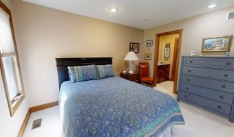 25162 Mid Rd, Batesville, IN 47006