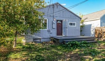1207 E 7TH St, Cheyenne, WY 82007