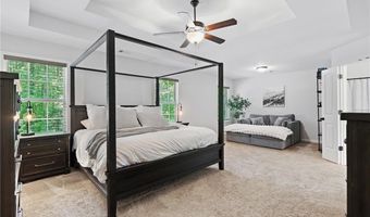 165 6th St, Auburn, GA 30011